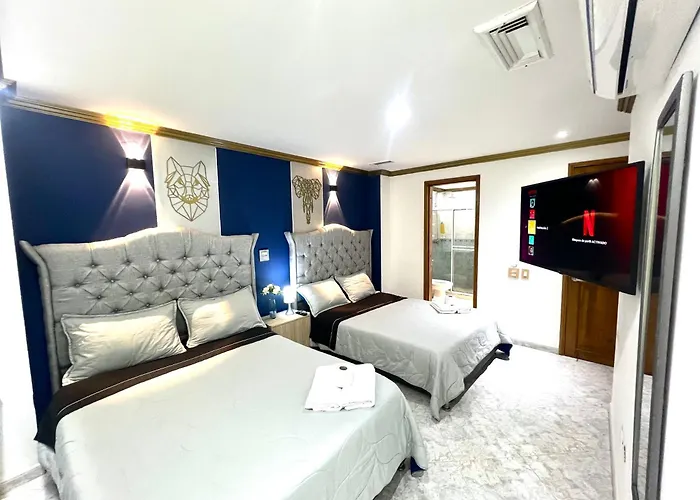 Casa De Lujo En Condominio Privado Por Habitaciones